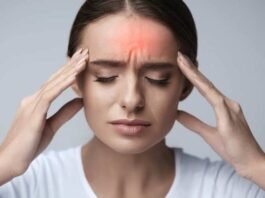 Suffering from Migraine? Read this 10 solution to get rid of it!